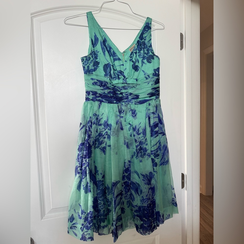 Rare Anthropologie Elevenses vintage style Floral Silk Dress with bow size 10